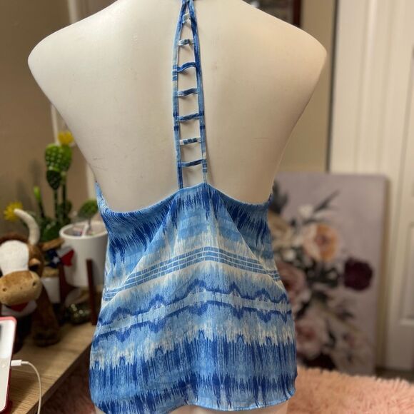 Blue tank top - Picture 3 of 7